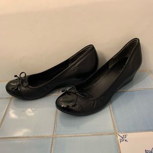 Cole Haan X Nike (for comfort!) modest work heel.